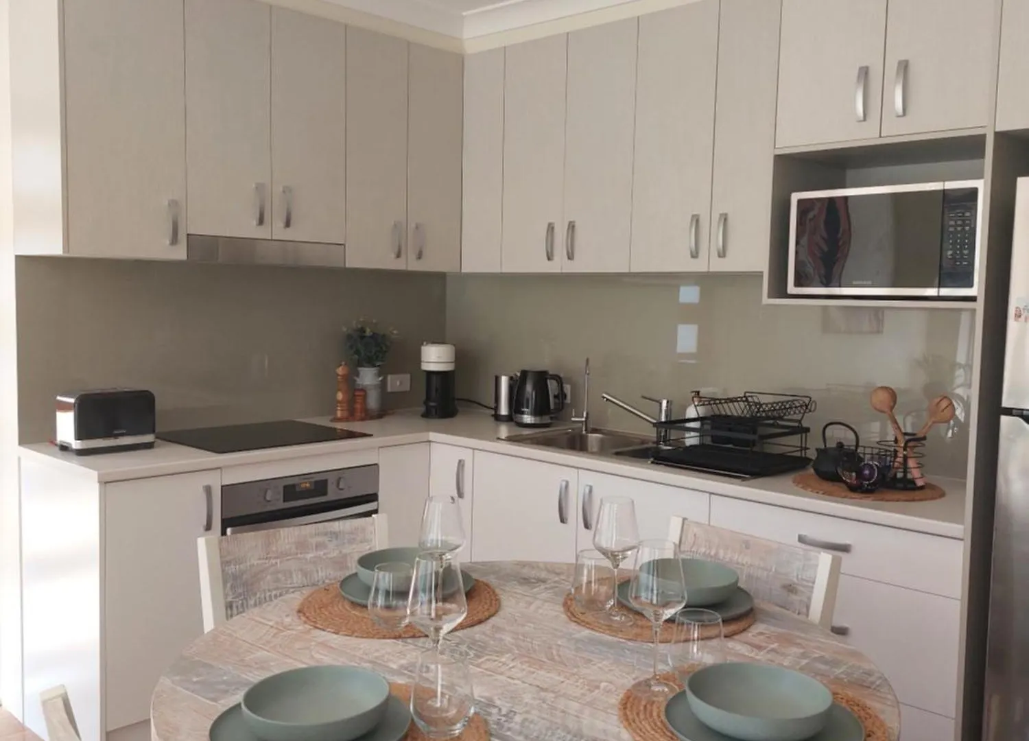 Countryside Retreat - Visit Our Private Apartment On Our Acreage Property! Park Ridge 0*,  Australia